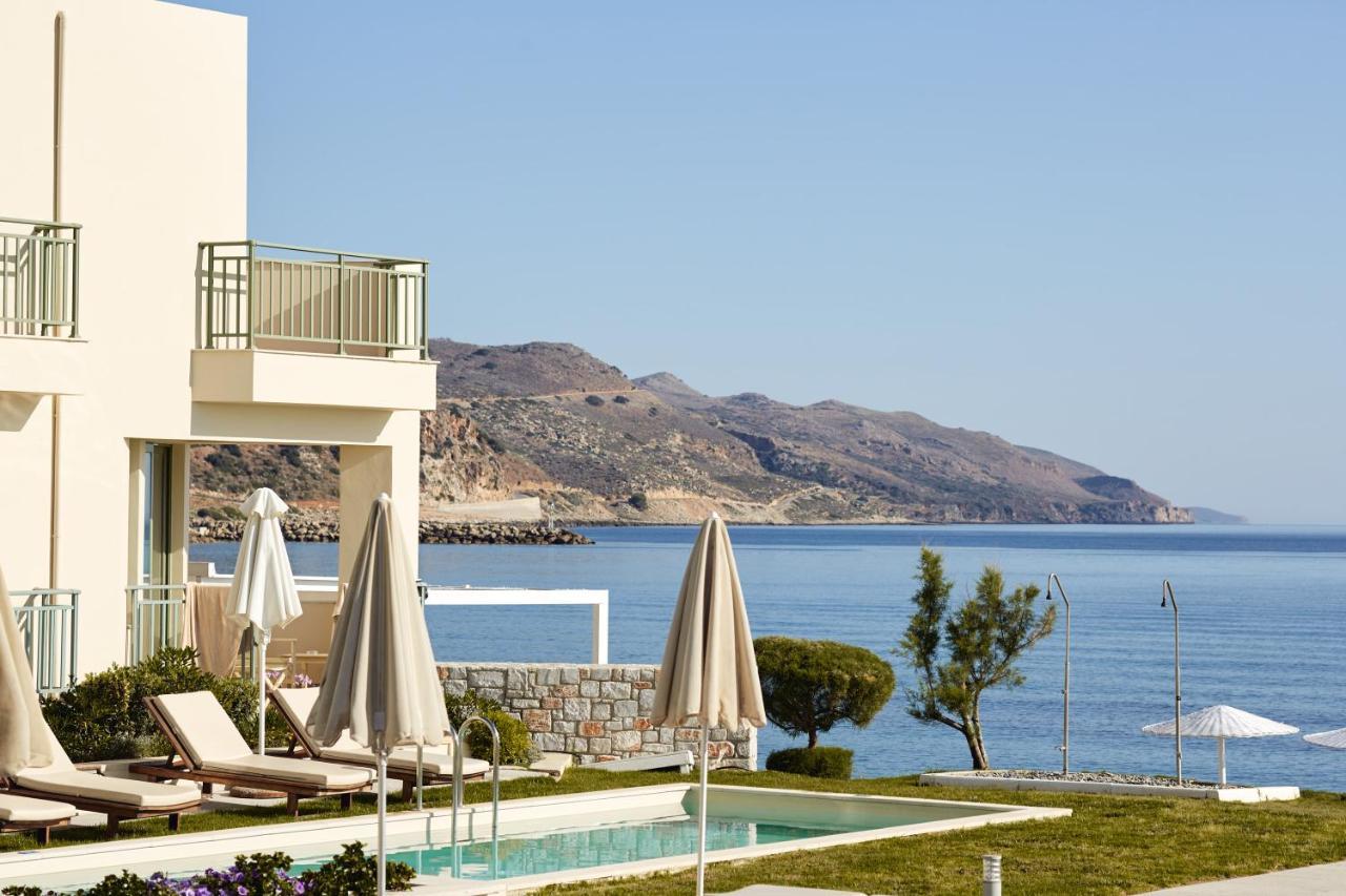 Superior Double Room with Sea View and Sharing Pool