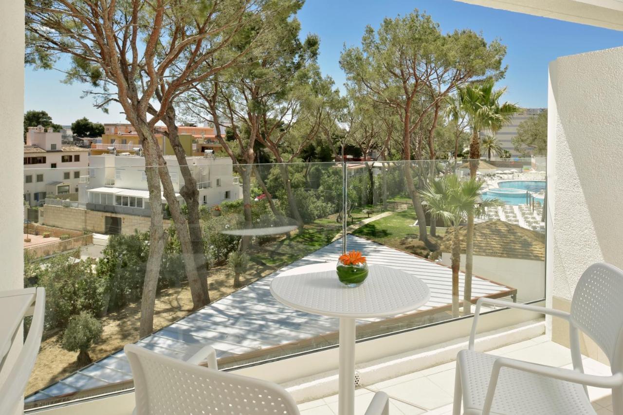 Single Room with Garden View