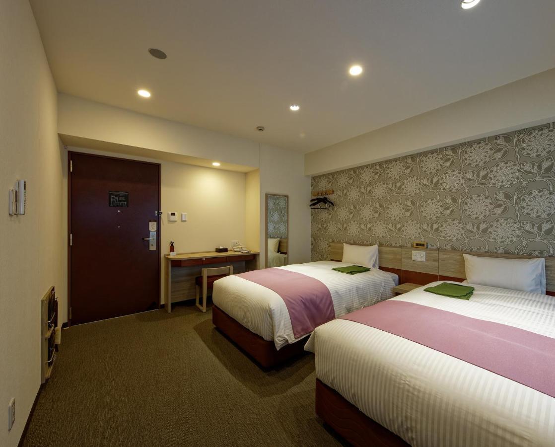 Twin Room - Non-Smoking