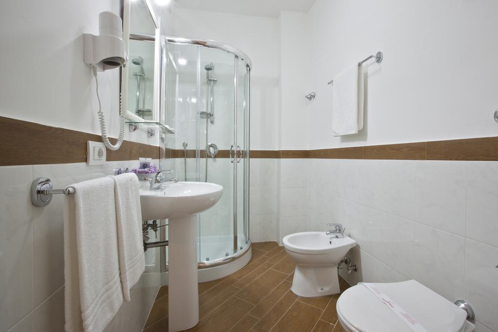 Economy Double or Twin Room