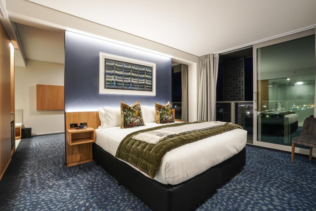 Suite with City View