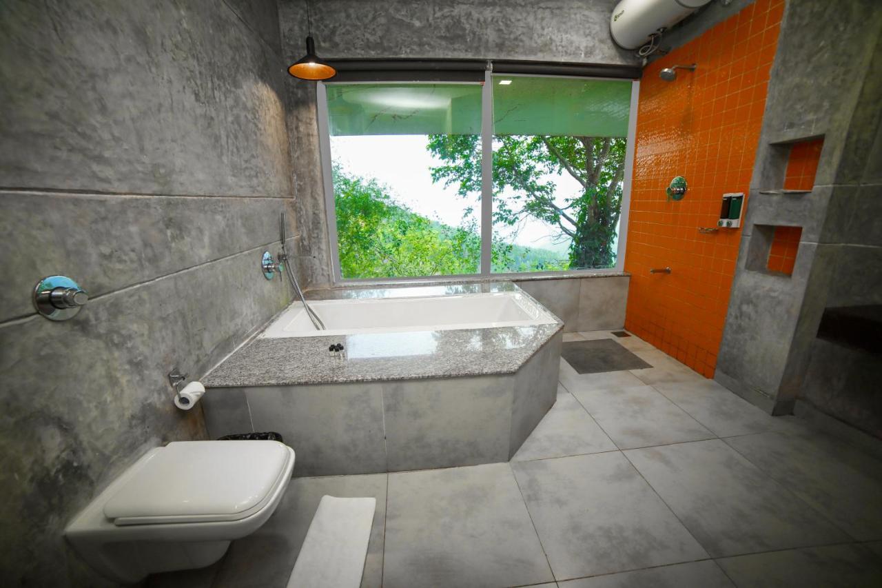 Artist Suite