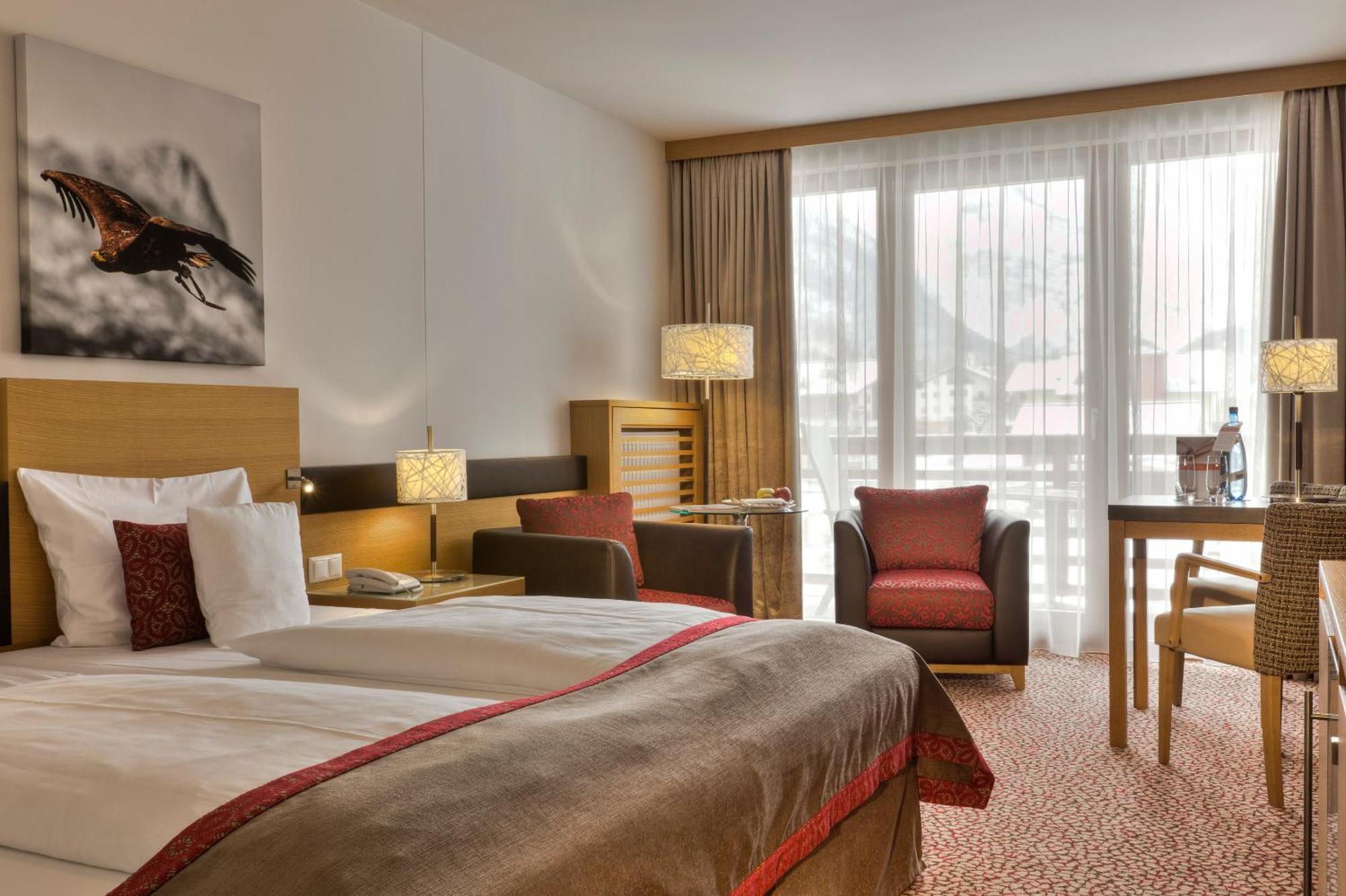 Classic Double Room with Mountain View