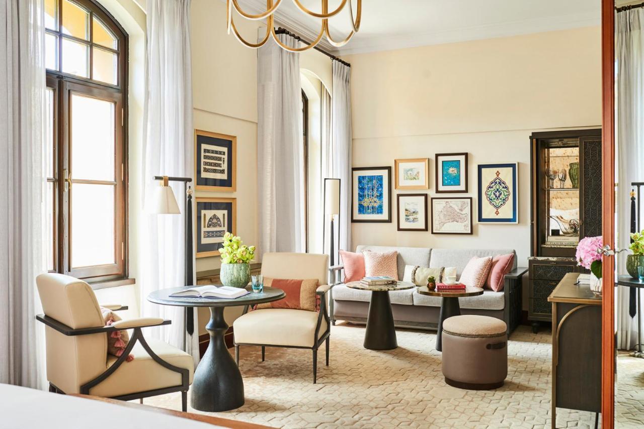 Premier King Room