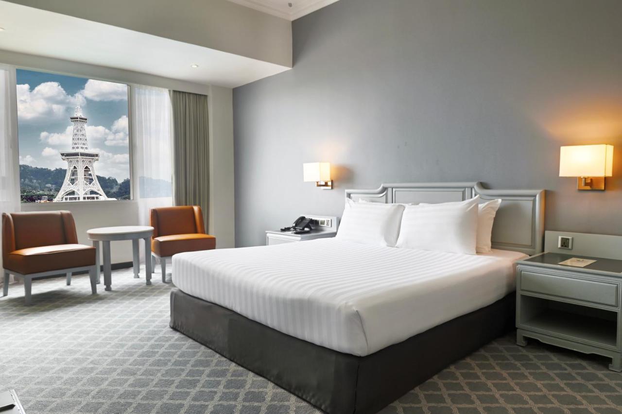 Deluxe Family Suite