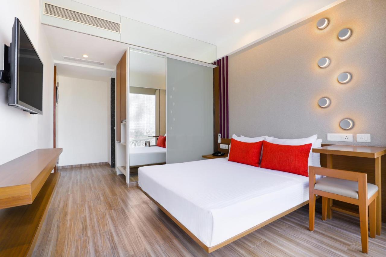 Executive Room ( 20% Off on Laundry service for upto 2 clothing item(s))