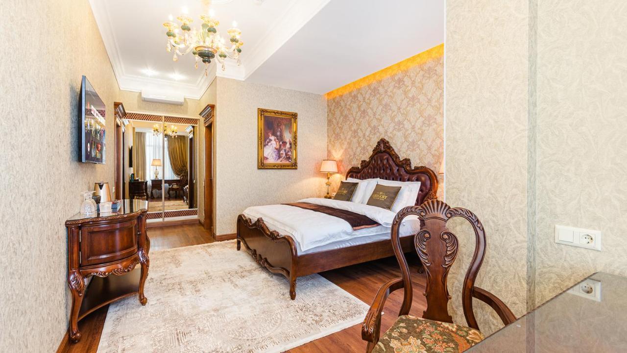 King Room with Balcony