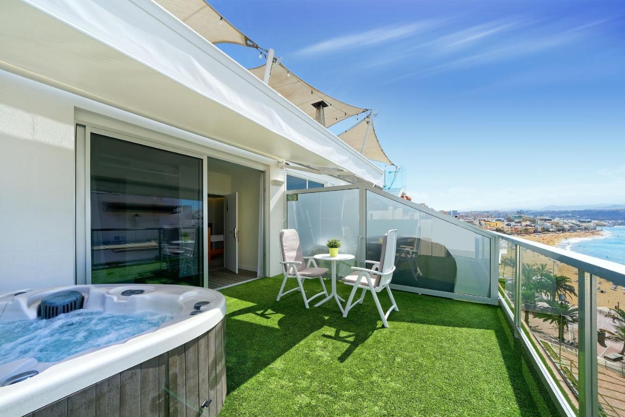 Junior Suite with Terrace and Jacuzzi