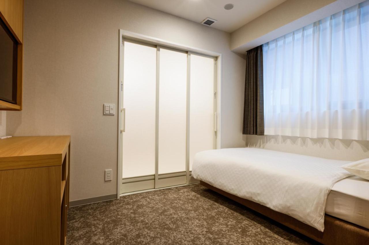 Large Single Room