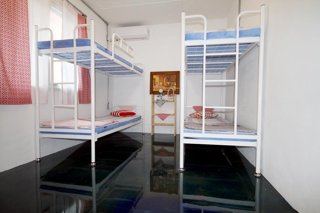 Bed in 4-Bed Mixed Dormitory Room