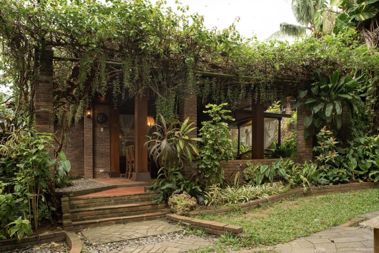 Quadruple Room with Garden View