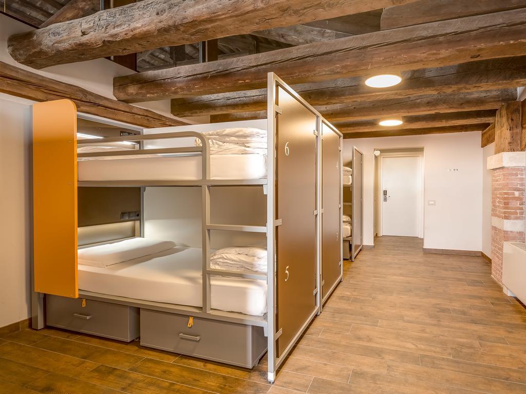 8-Bed Mixed Dormitory Room