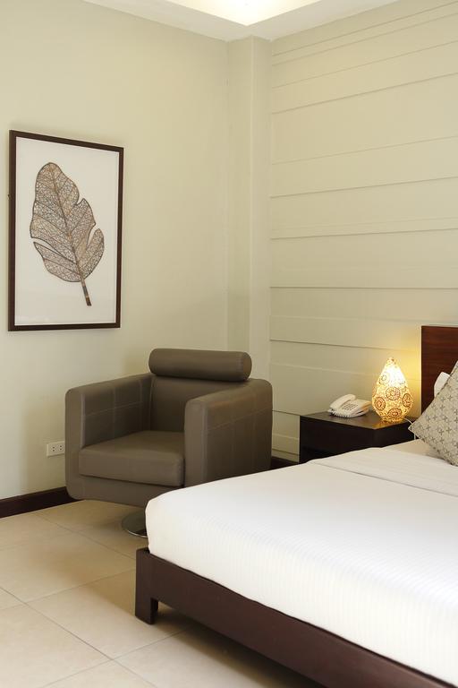 Suite room