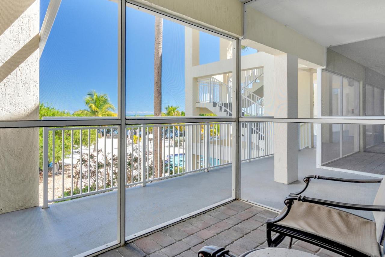 One-Bedroom King Suite Ocean View Non-Smoking