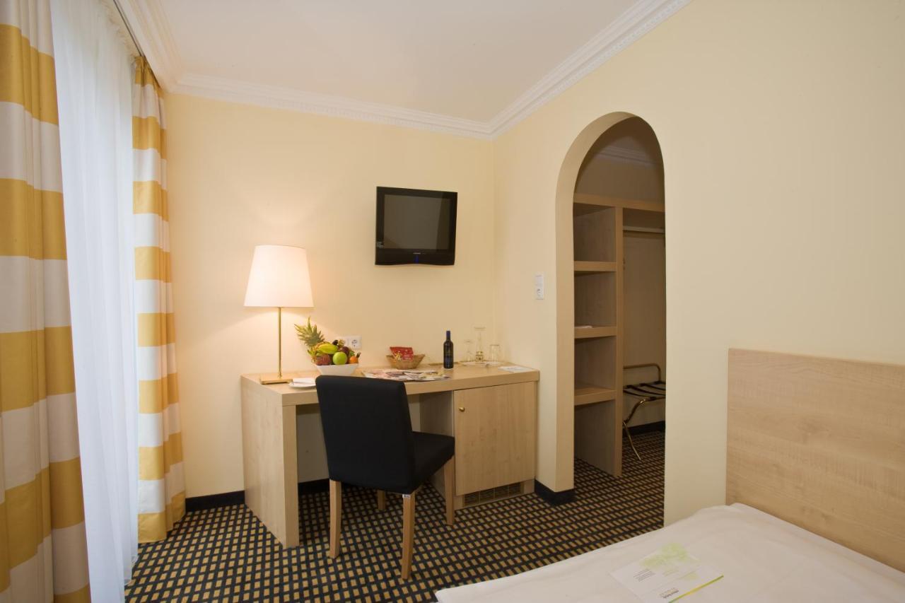 Economy Single Room