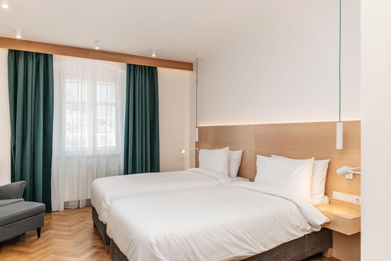 Large Twin Room