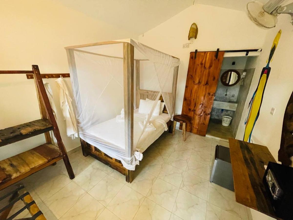 Deluxe Single Room