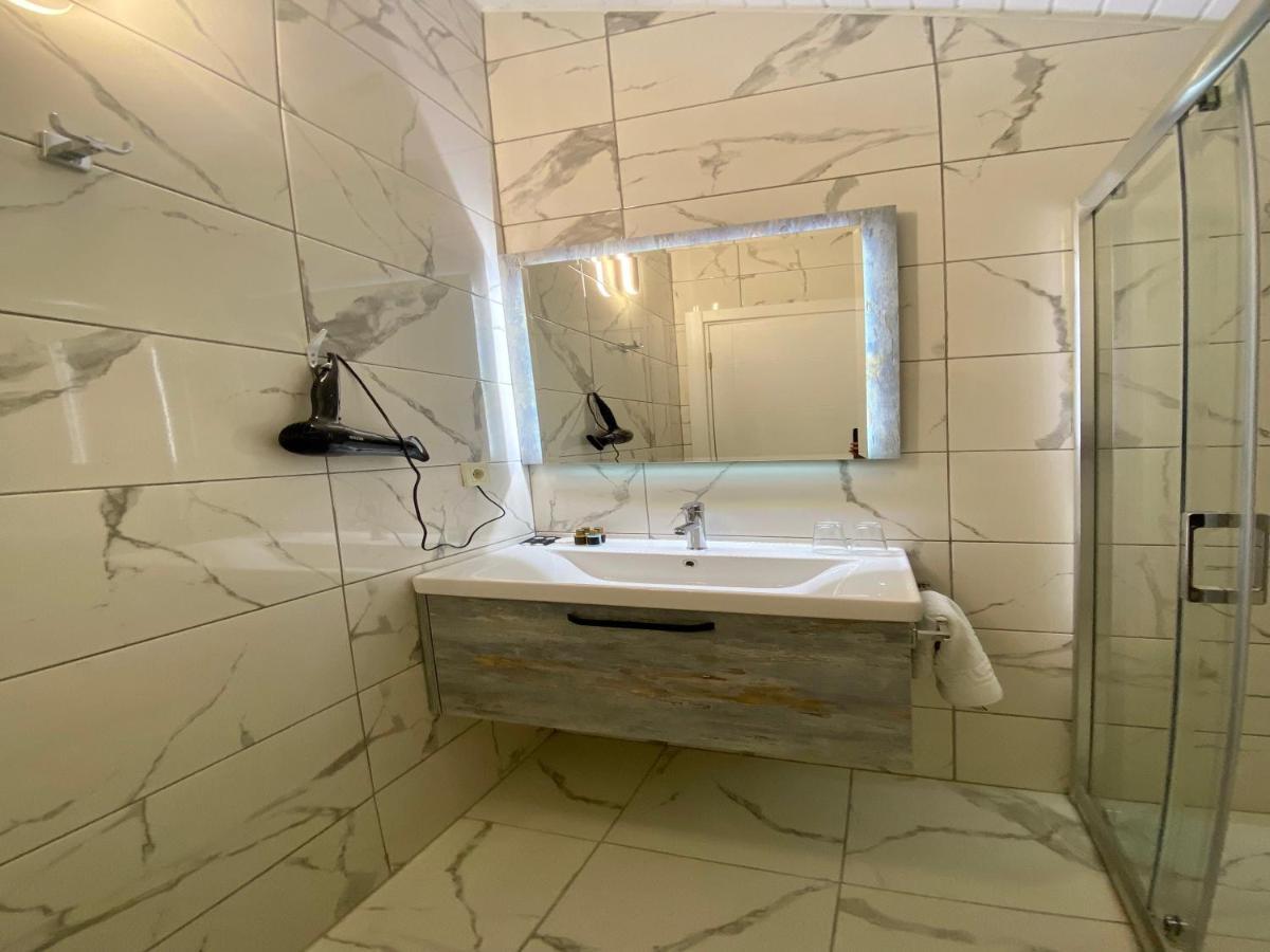 Deluxe Double Room - Attic