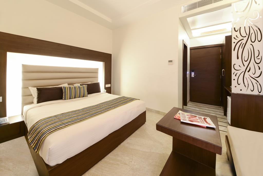 Taj View room (Early check in at 12 noon, subject to availability & 10% discount on F&B)