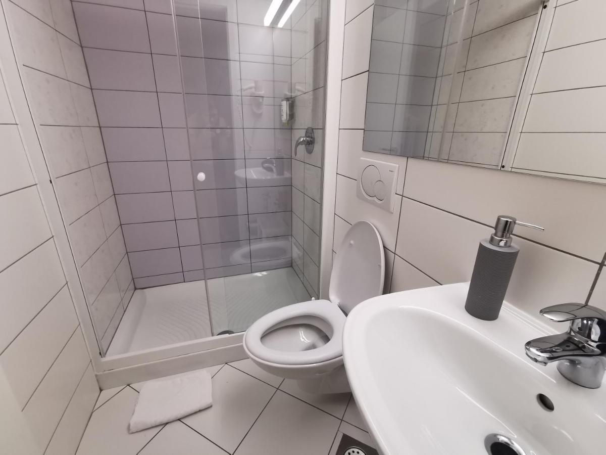 Quadruple Room with Bathroom