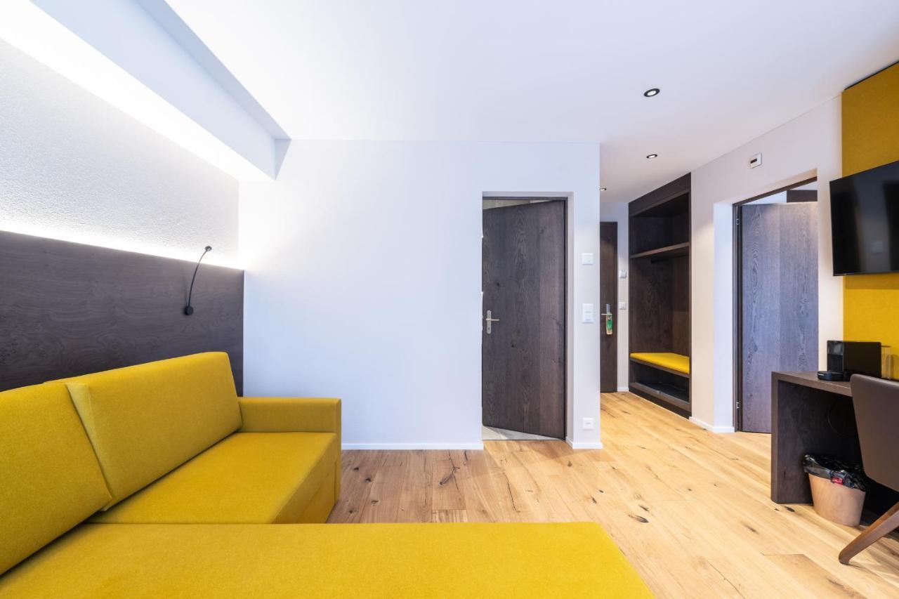Suite with Balcony - Annex
