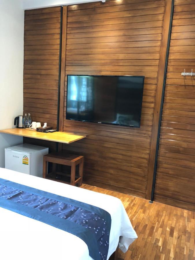 Standard Double Room (Building B)