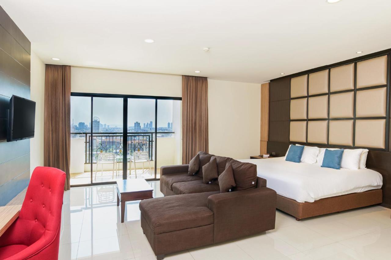 Deluxe Double or Twin Room