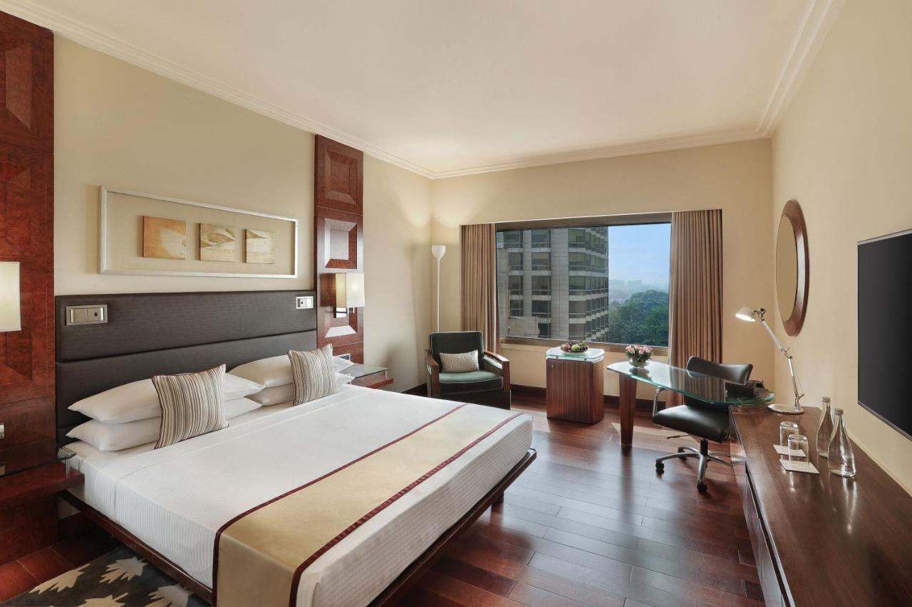 King Room with Pool View