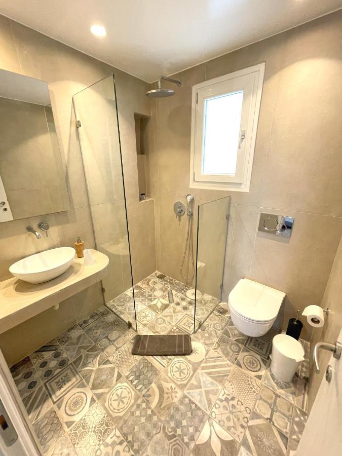 Double or Twin Room with City View