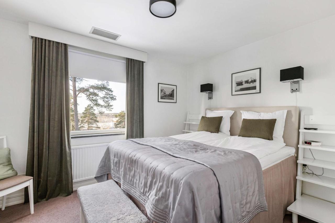 Family King Room with Sofa Bed