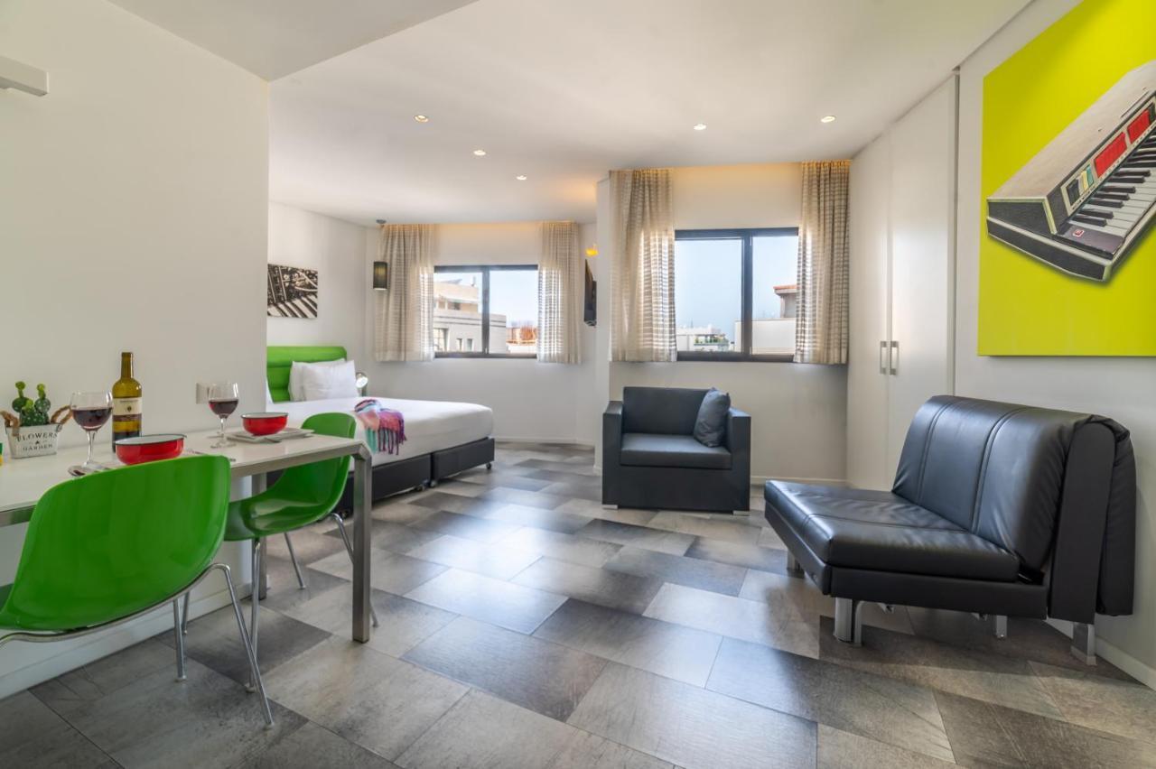 Superior Studio - Upper Floor