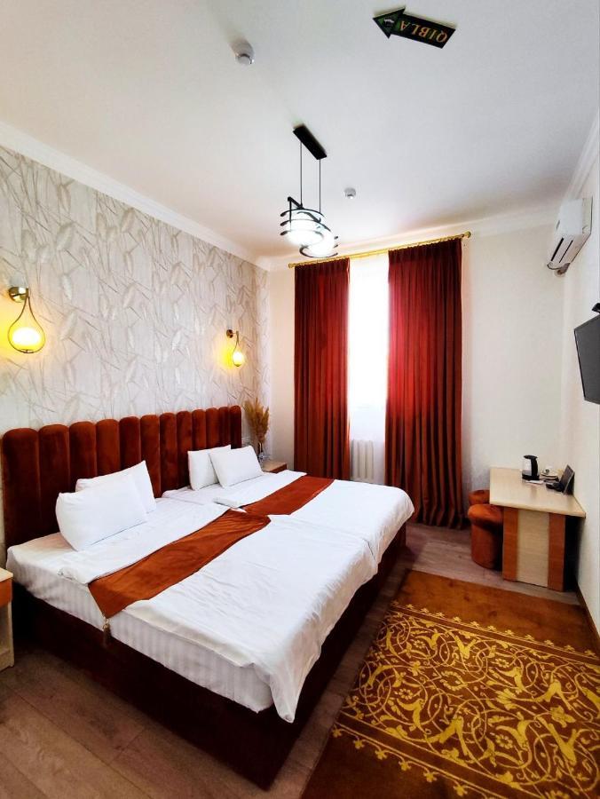 Twin Room with Shower