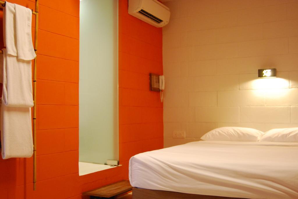 Triple Room with Balcony
