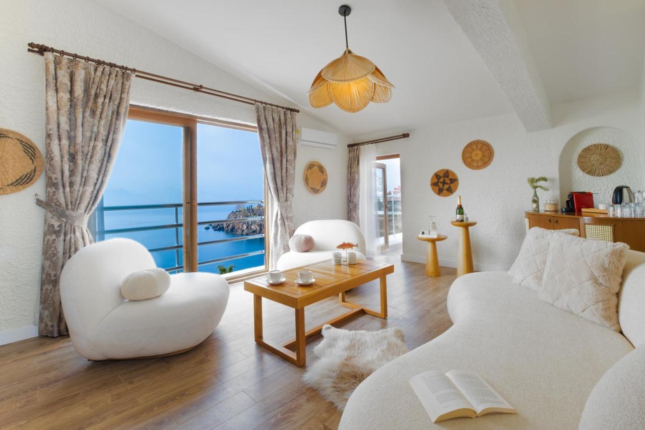 King Suite with Spa Bath