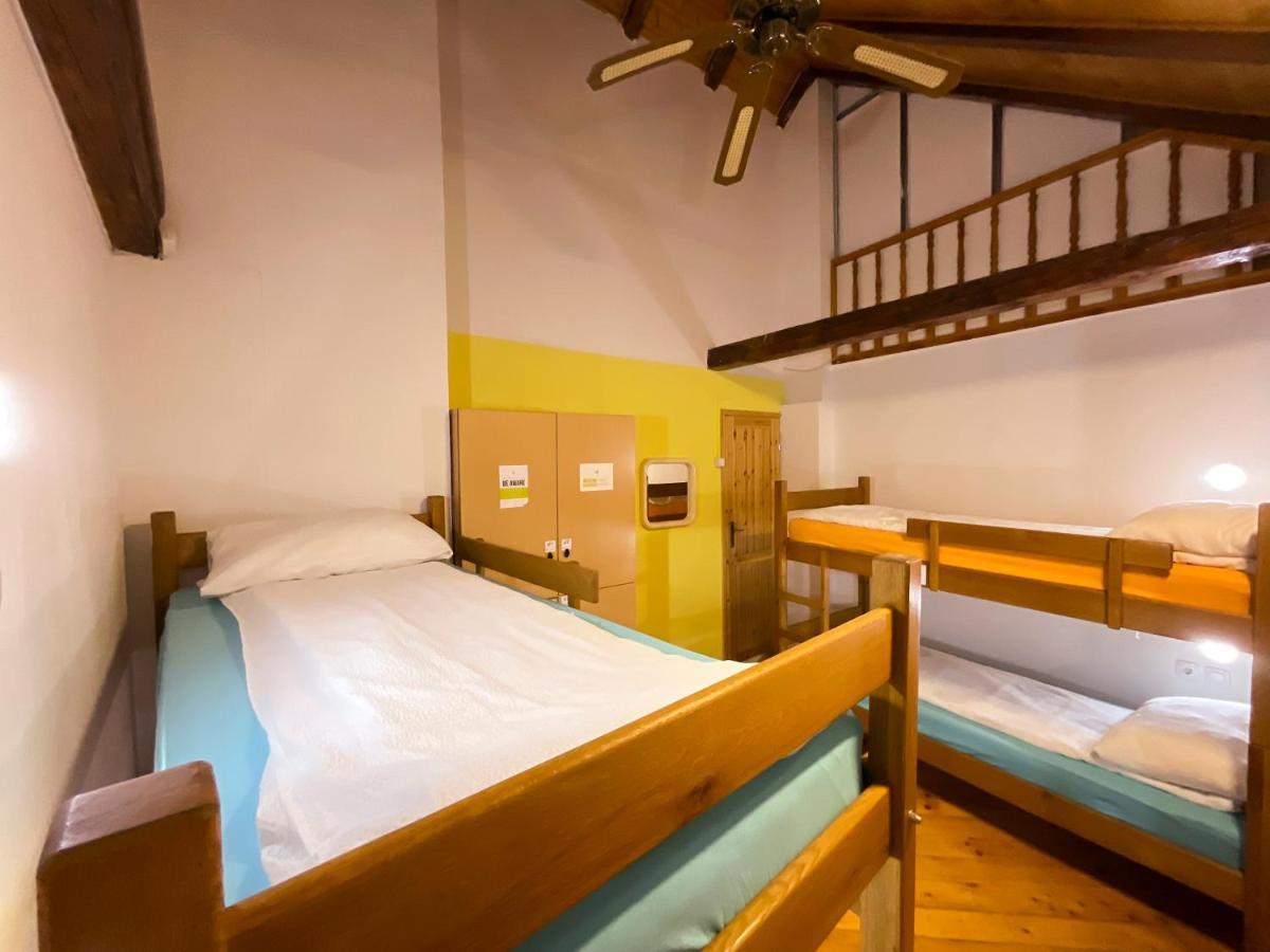 Single Bed in 8-Bed Dormitory Room