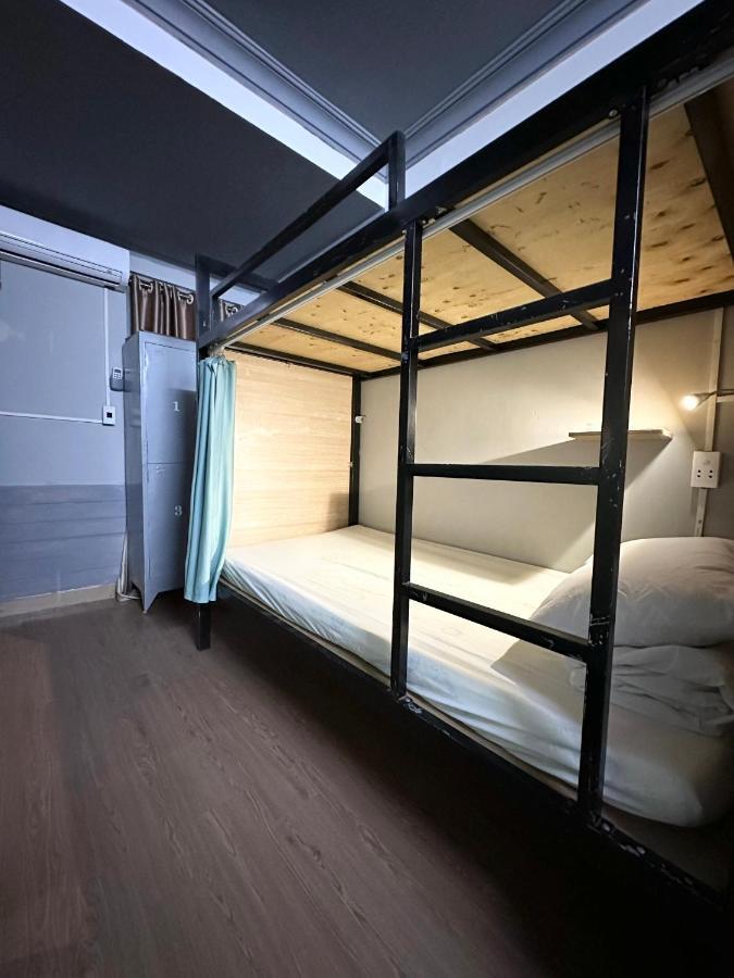 Bed in 4-Bed Mixed Dormitory Room