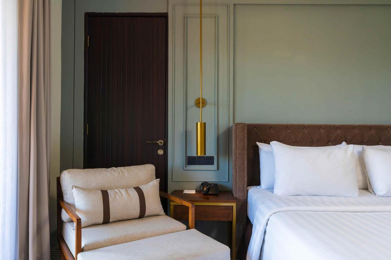 Suite with Garden View