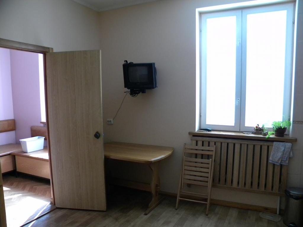 Deluxe King Studio
