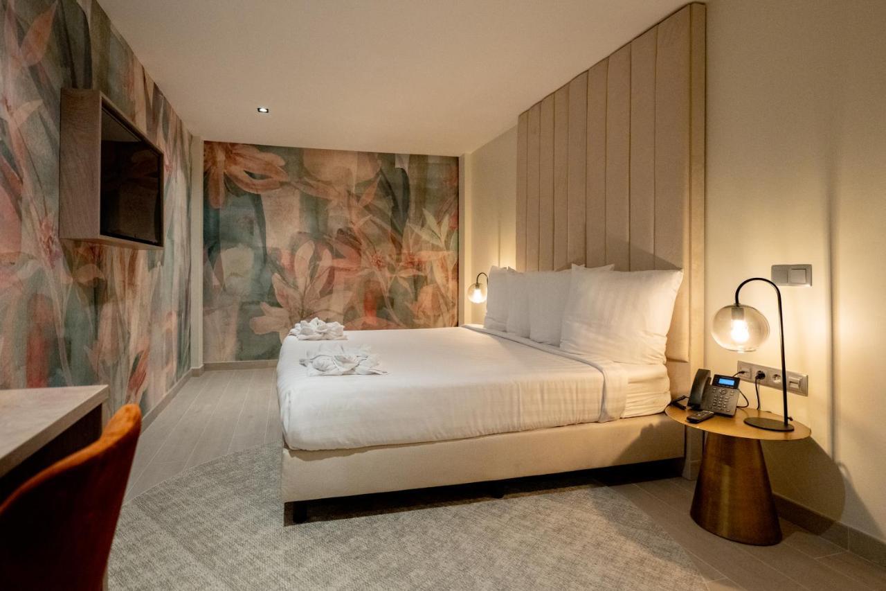 Interior King Room