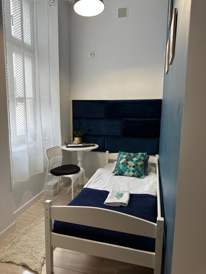 Small Single Room