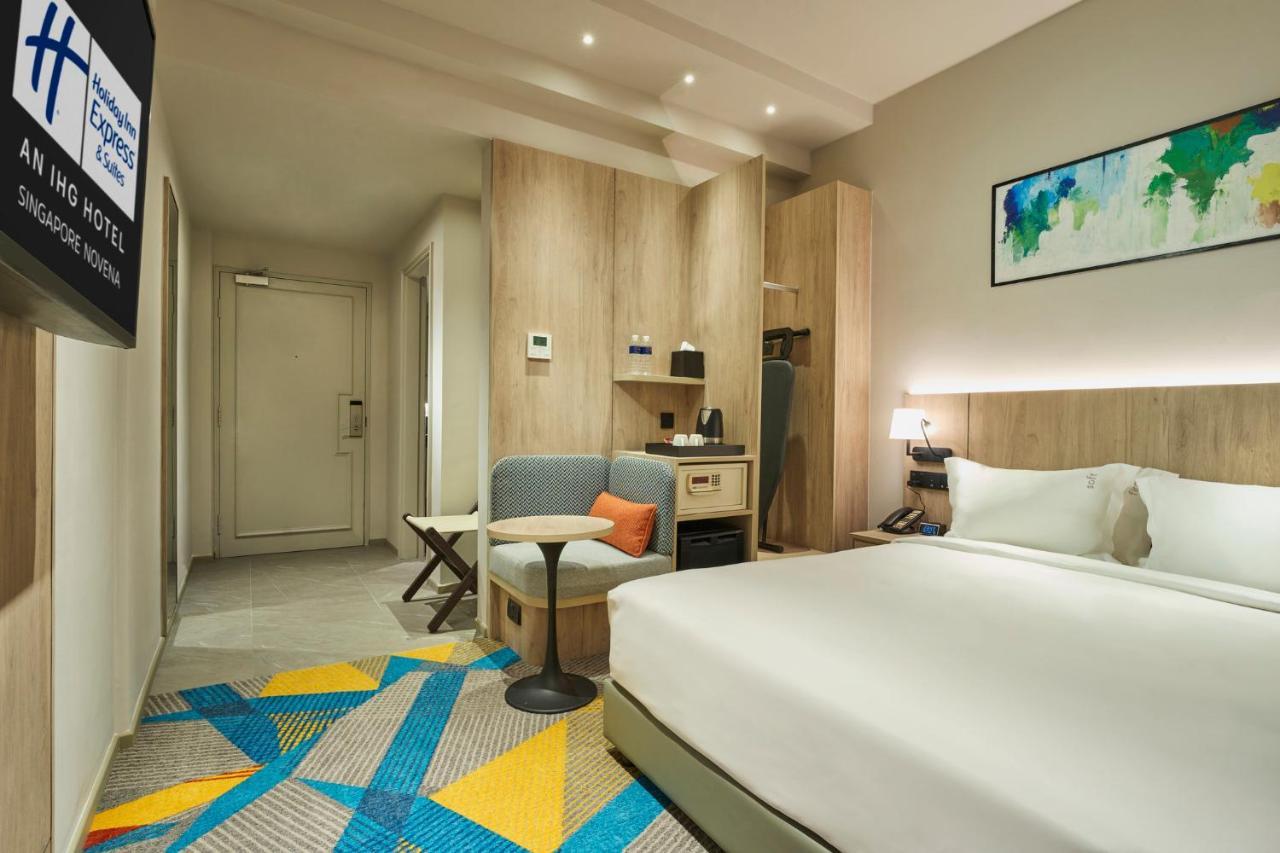 Standard Queen Room - Free Breakfast