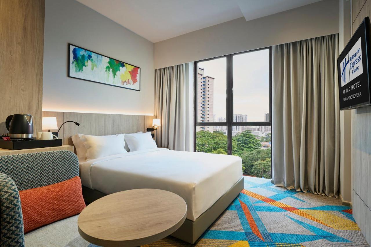 Queen Suite - High Floor