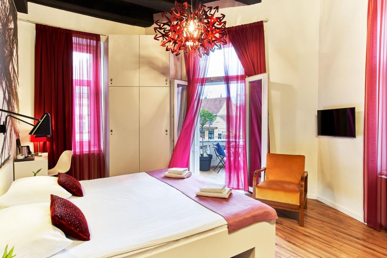 Deluxe Double Room with Balcony with City View