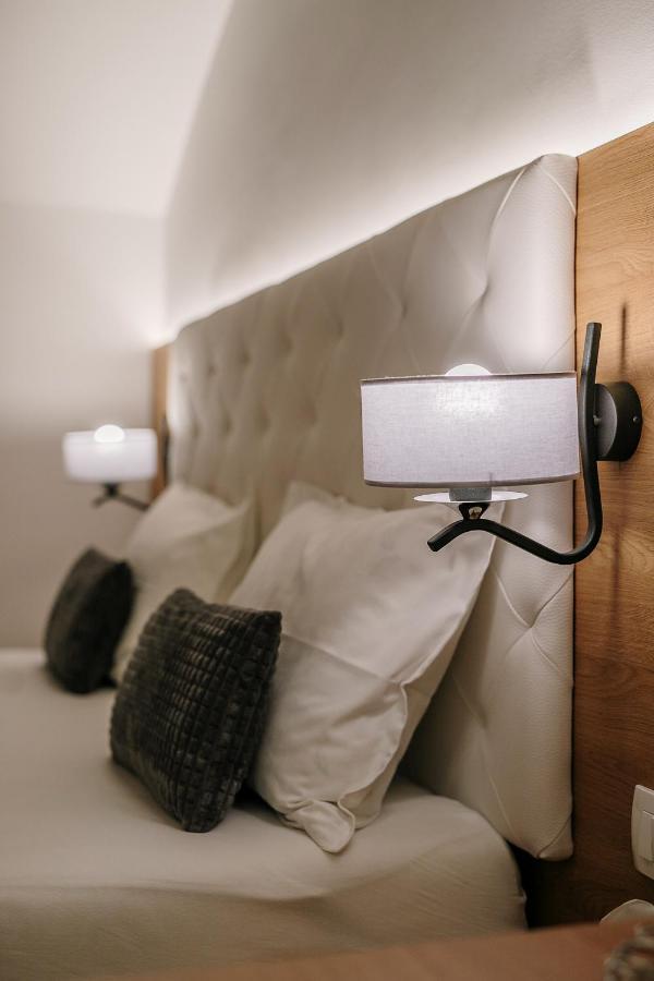 Superior Double Room - Basement
