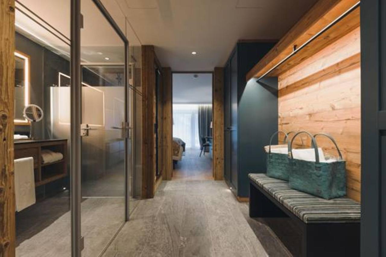 Design Junior Suite with Balcony
