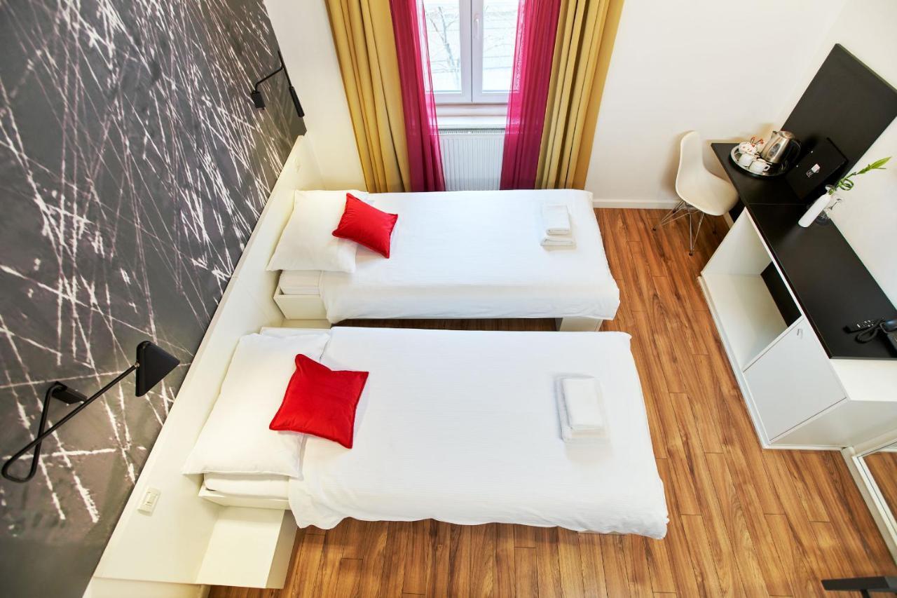 Comfort Twin Room
