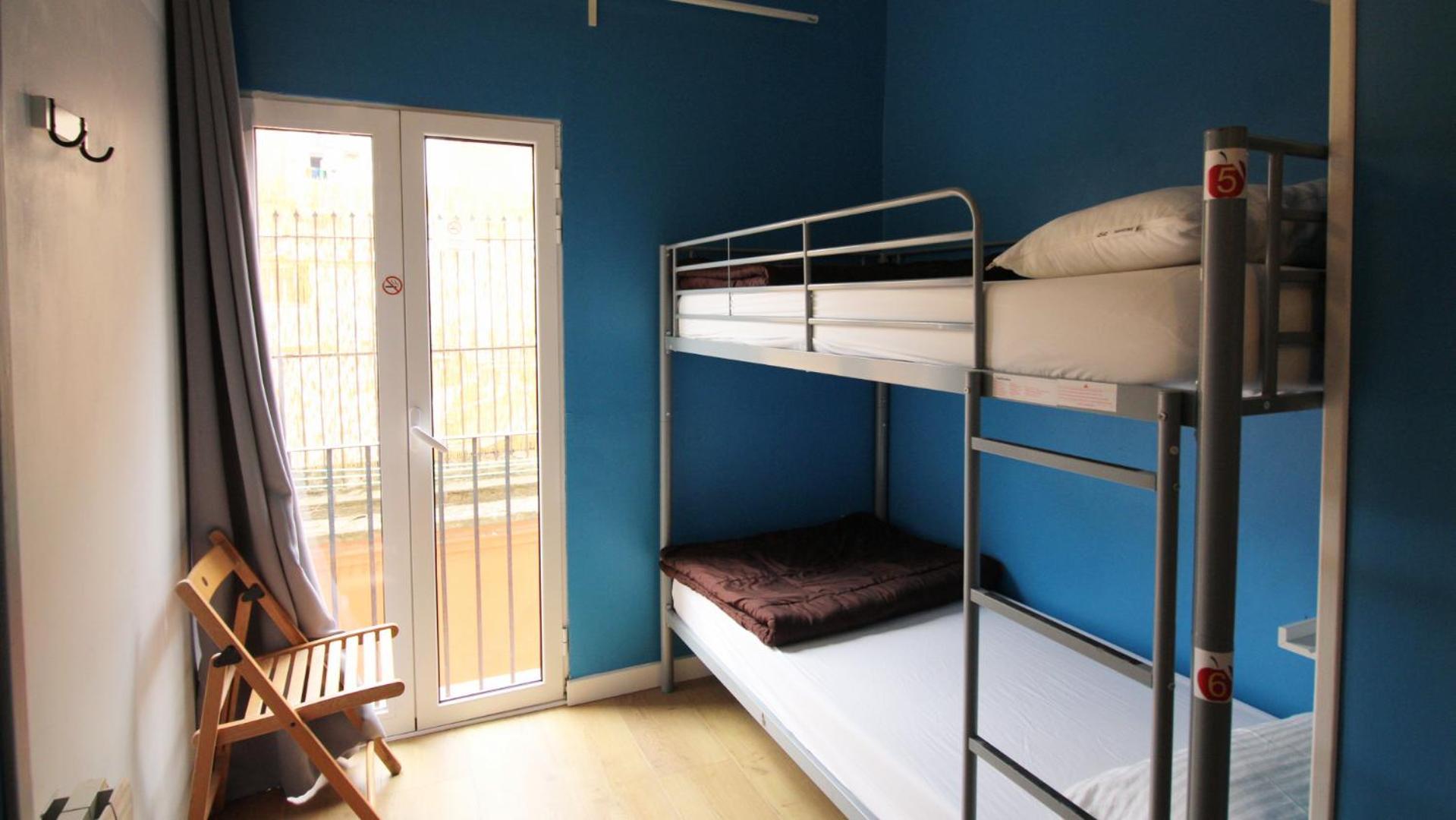 Bed in 6-Bed Mixed Dormitory Room