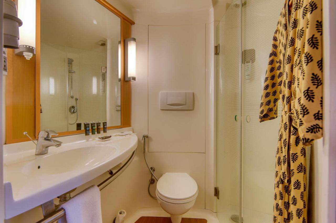Deluxe Twin Room with Extra Benefit
