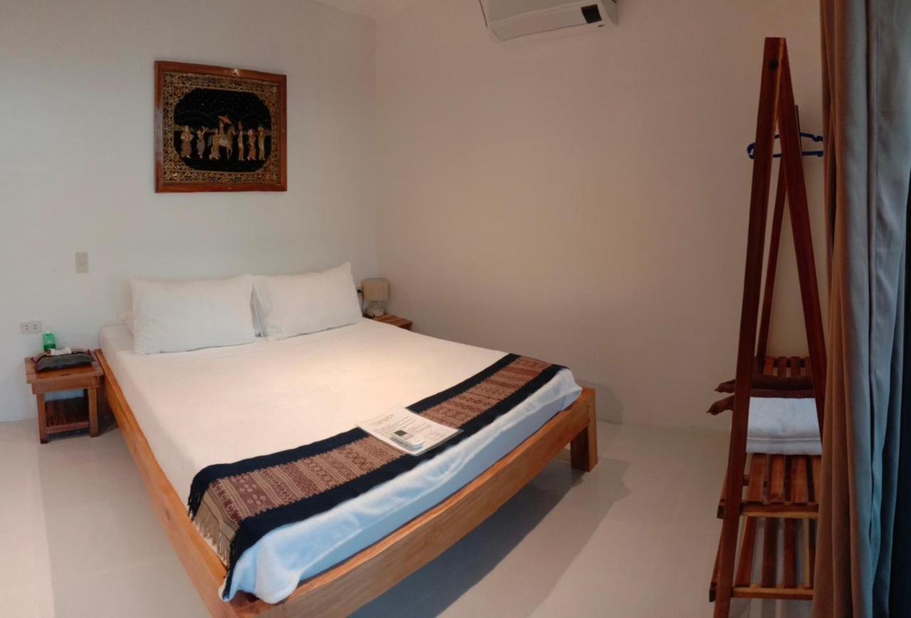 Deluxe Triple Room with Sea View