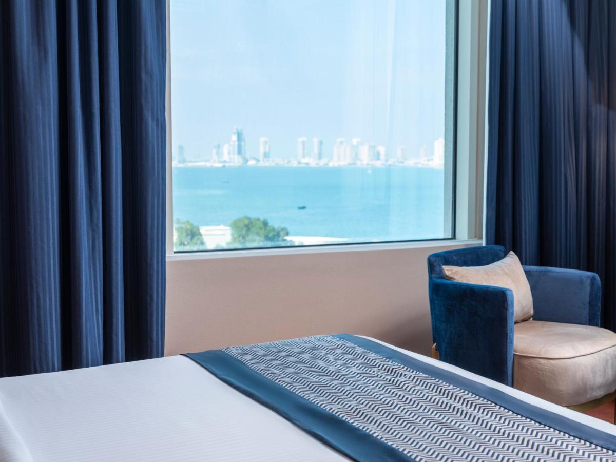 Executive Suite with Sea View